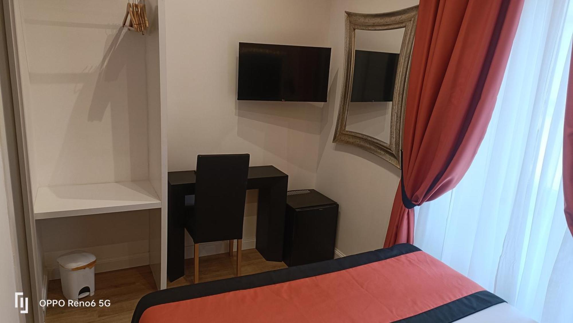 House 4 Mori Hotell Roma Eksteriør bilde