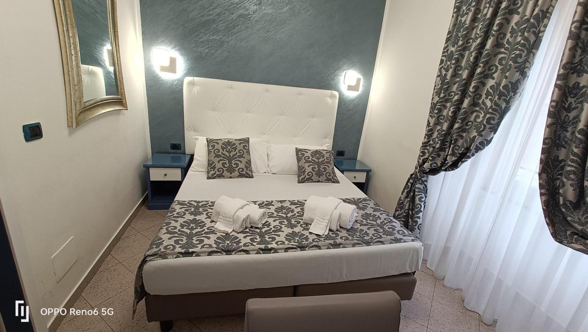 House 4 Mori Hotell Roma Eksteriør bilde