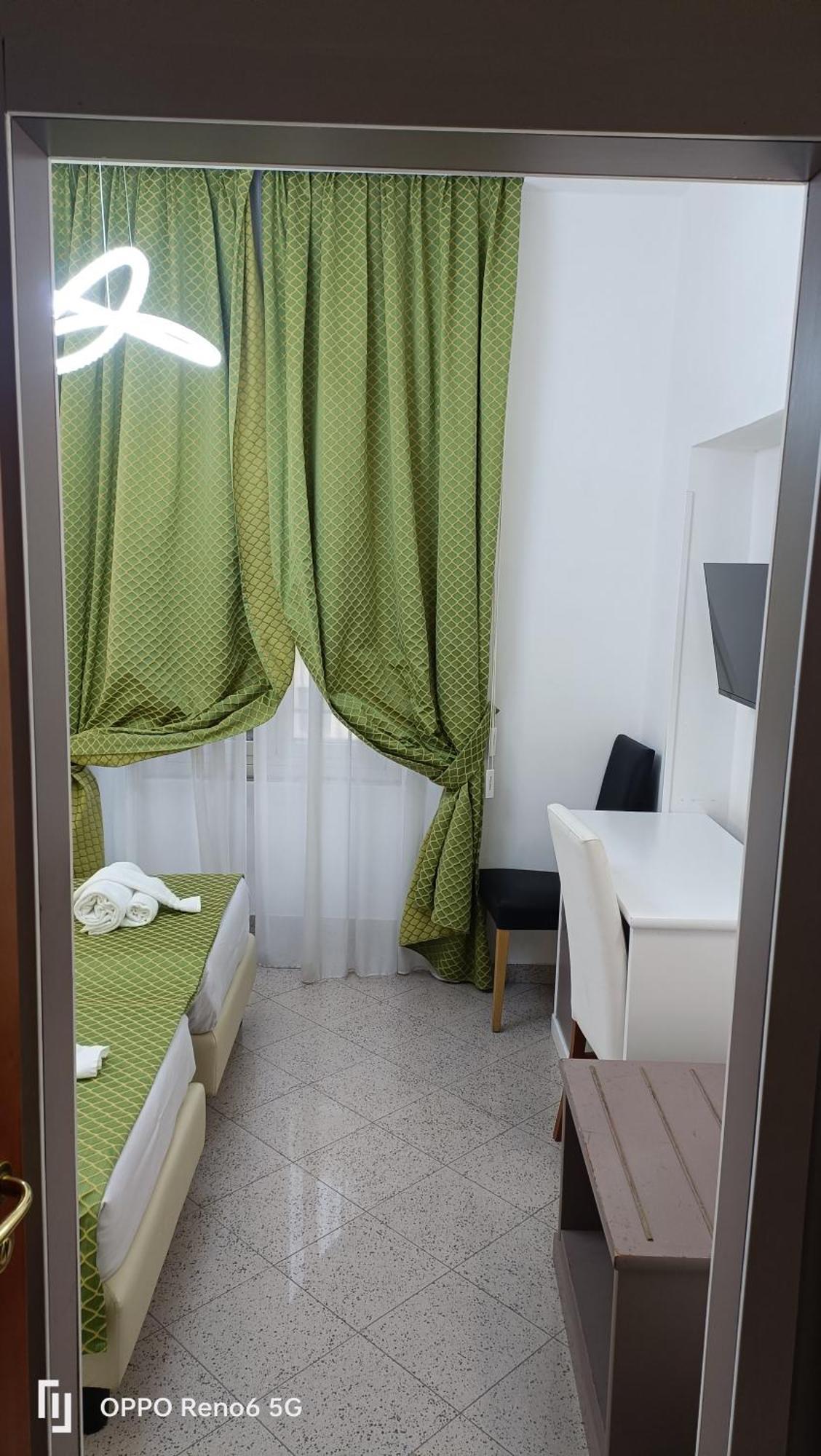 House 4 Mori Hotell Roma Eksteriør bilde