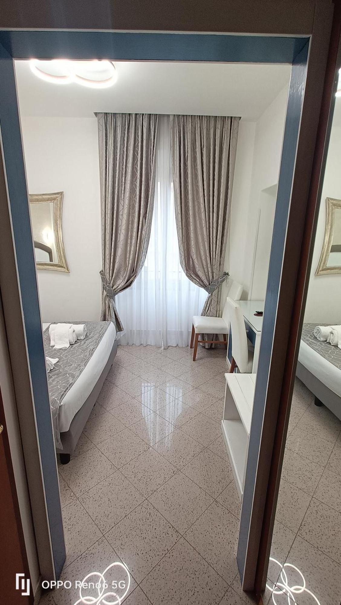 House 4 Mori Hotell Roma Eksteriør bilde