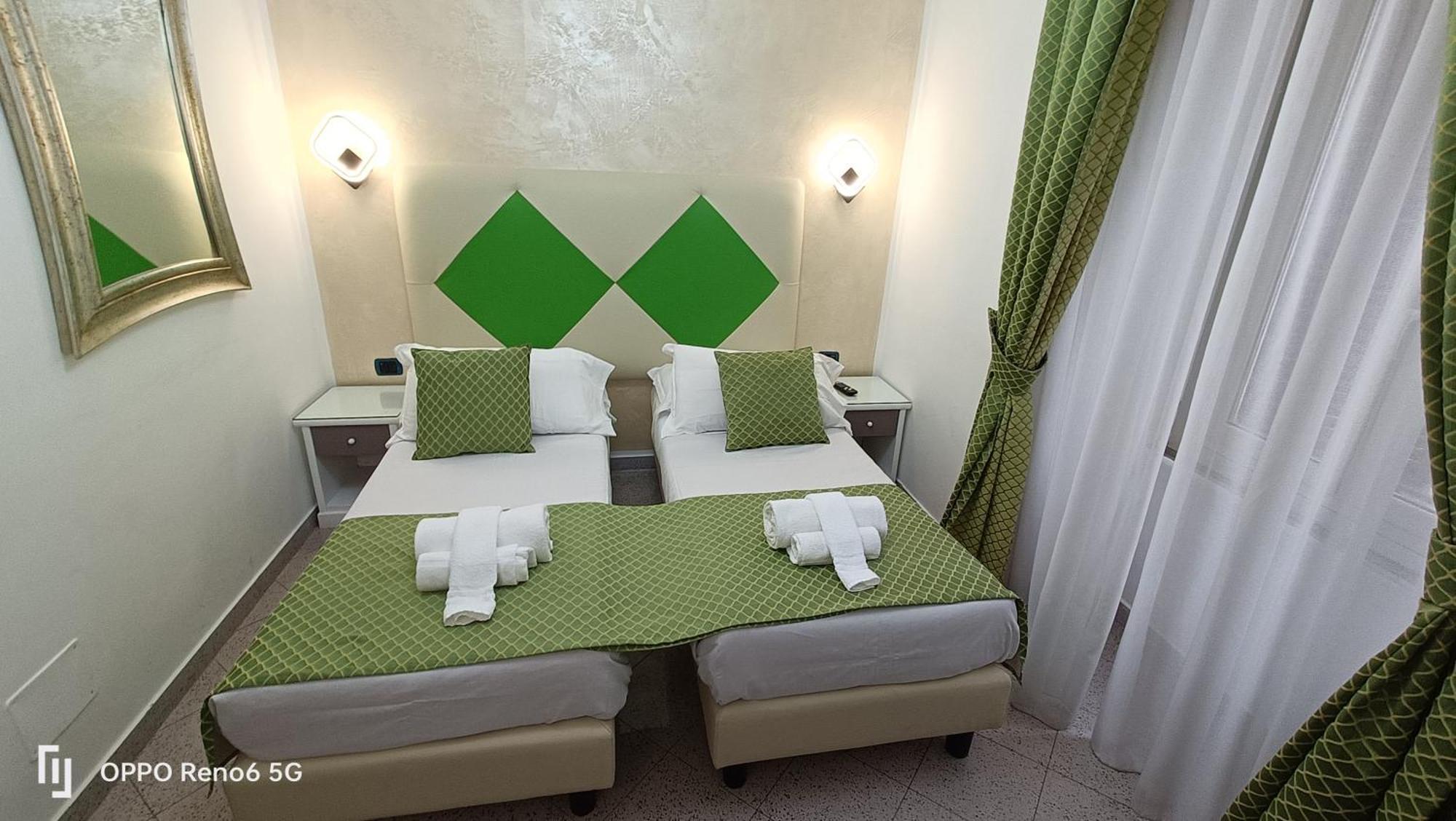 House 4 Mori Hotell Roma Eksteriør bilde